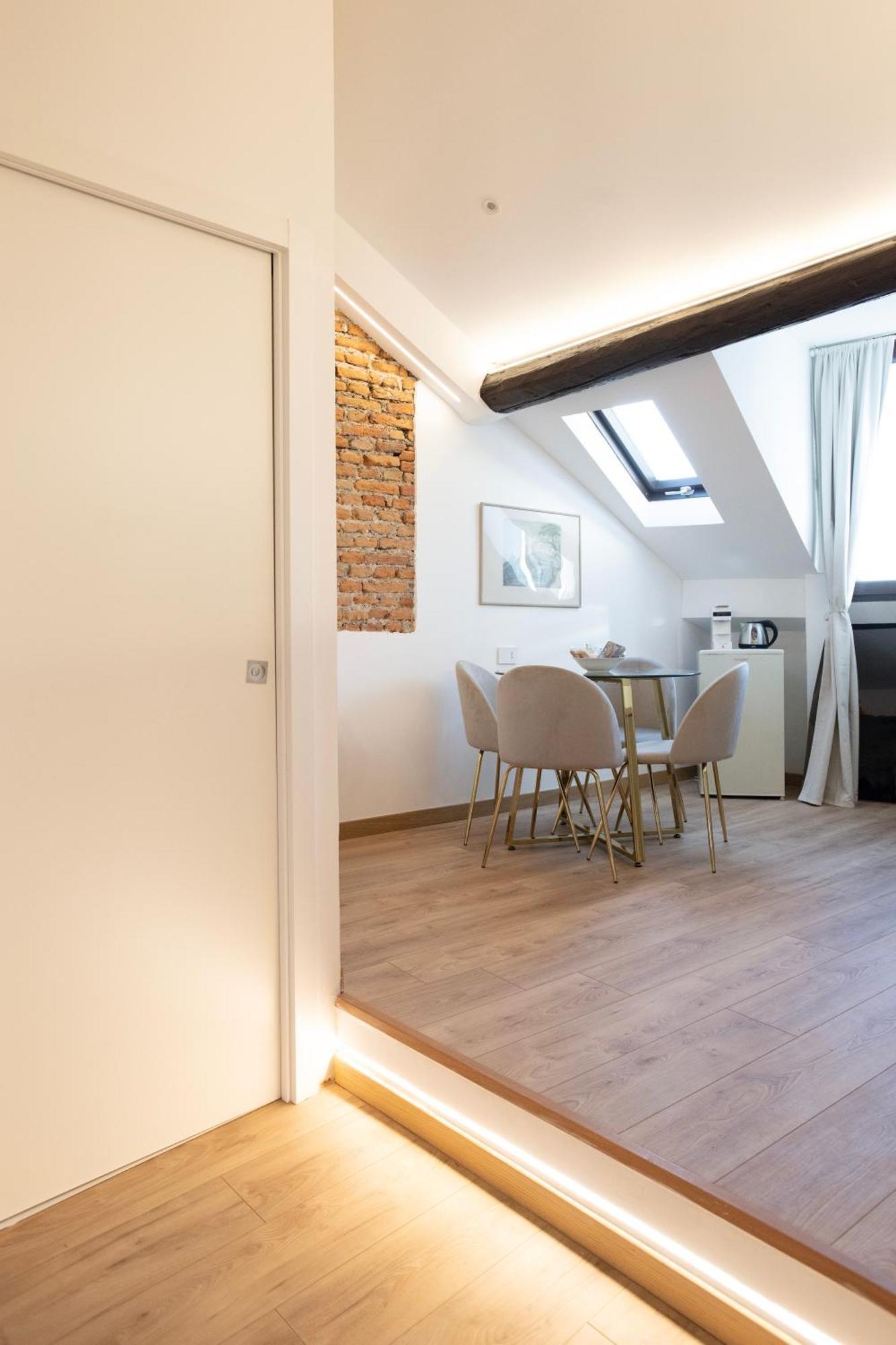 ミラノLa Nuova Torretta Sui Navigliアパートメント エクステリア 写真