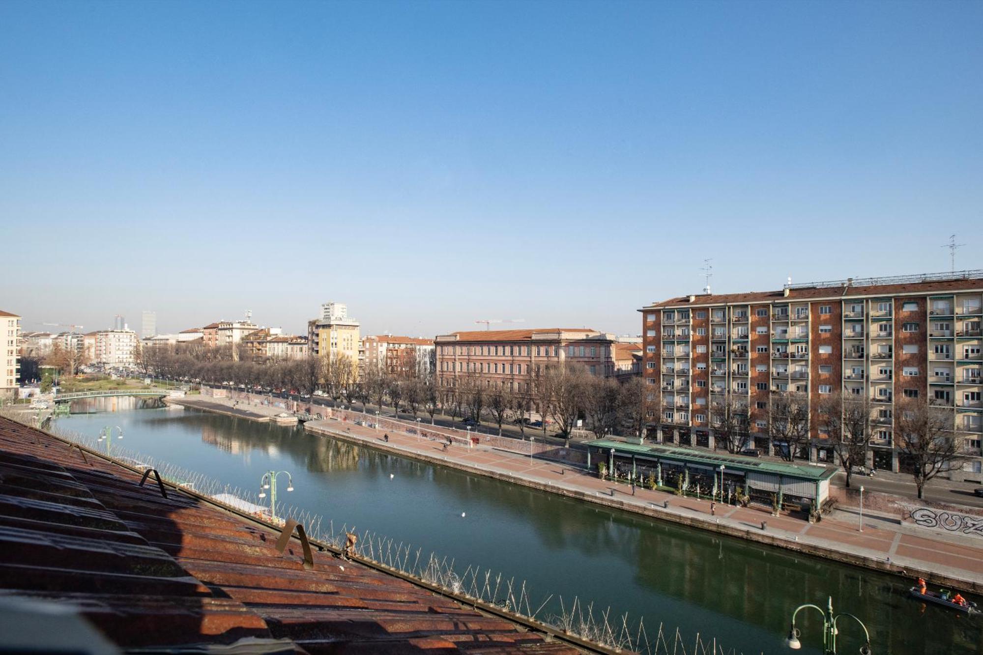 ミラノLa Nuova Torretta Sui Navigliアパートメント エクステリア 写真